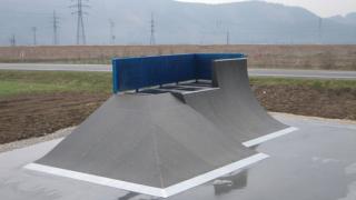 Doplnění překážek u skateparku v Řekách